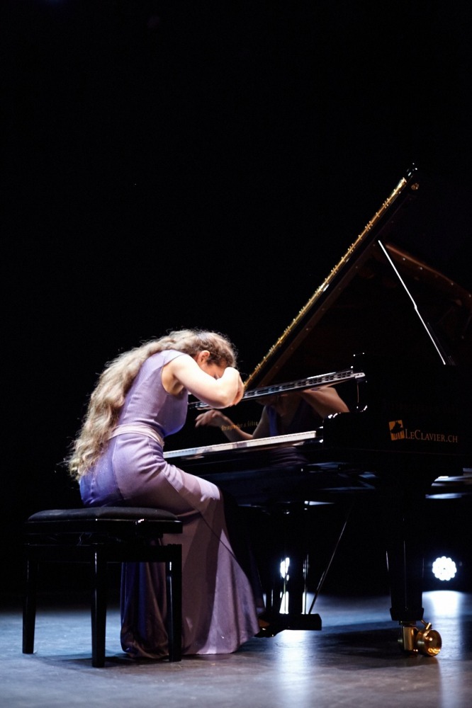  SOFJA GULBADAMOVA · 02/02/2019 